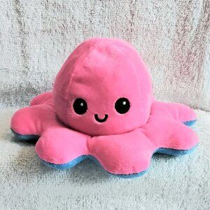 3/$30 Stuffed Soft Reversible Happy/Upset Octopus Measuring 8" Across!!